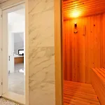 Vilă Karya Luxury - With Private Pool For 6 People In Hisaroenue *