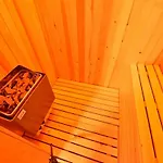 Vilă Karya Luxury - With Private Pool For 6 People In Hisaroenue *