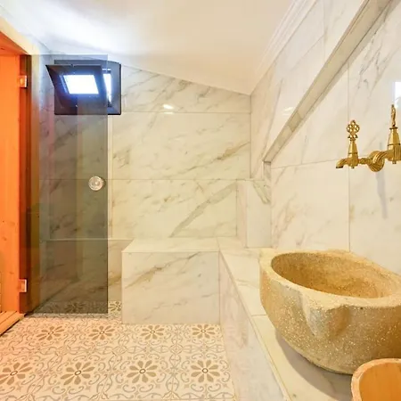 Karya Luxury - With Private Pool For 6 People In Hisaroenue Vilă Fethiye