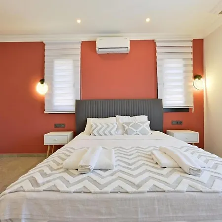 Karya Luxury - With Private Pool For 6 People In Hisaroenue Vilă *