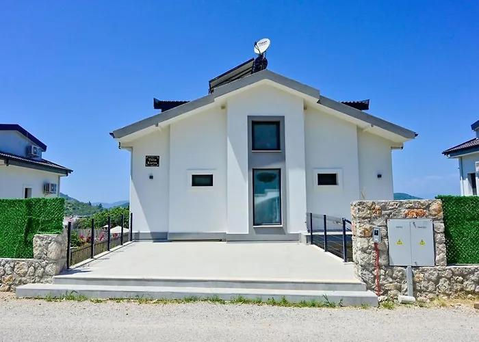 Karya Luxury - With Private Pool For 6 People In Hisaroenue * Fethiye